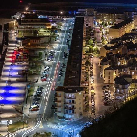 Esplanade Front De Mer 109 1Er Etage Lit Fait Wifi Taxe De Sejour Incluse Le Treport Bagian luar foto
